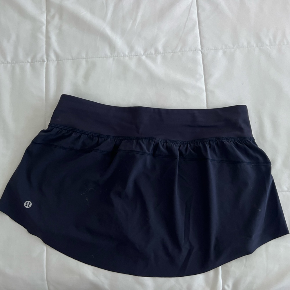 Lululemon navy skirt